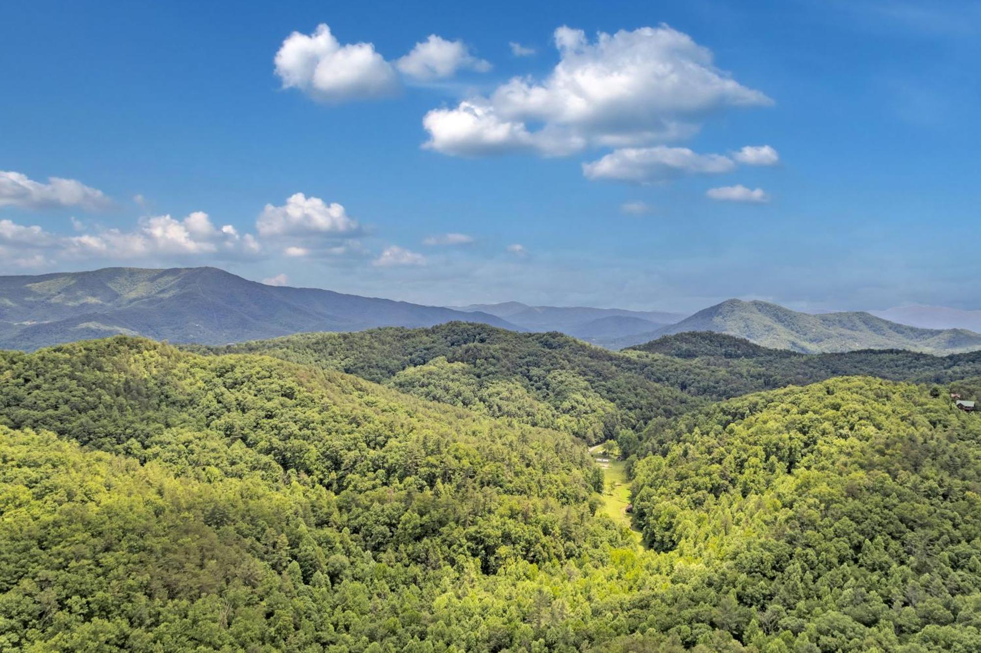 Endless View- Amazing Panoramic Mountain Views, Pool Access, Free Area Attraction Tickets Villa Sevierville Bagian luar foto